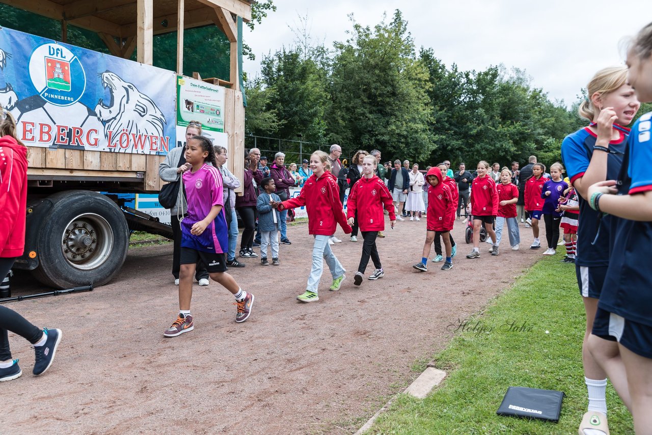 Bild 138 - Loewinnen Cup
